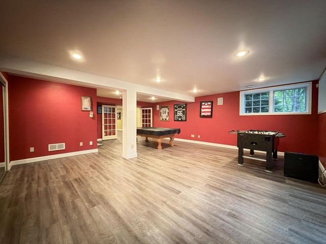 S67W18950 Steeplechase DRIVE, Muskego, WI 53150
