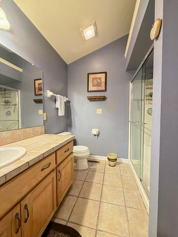 S67W18950 Steeplechase DRIVE, Muskego, WI 53150