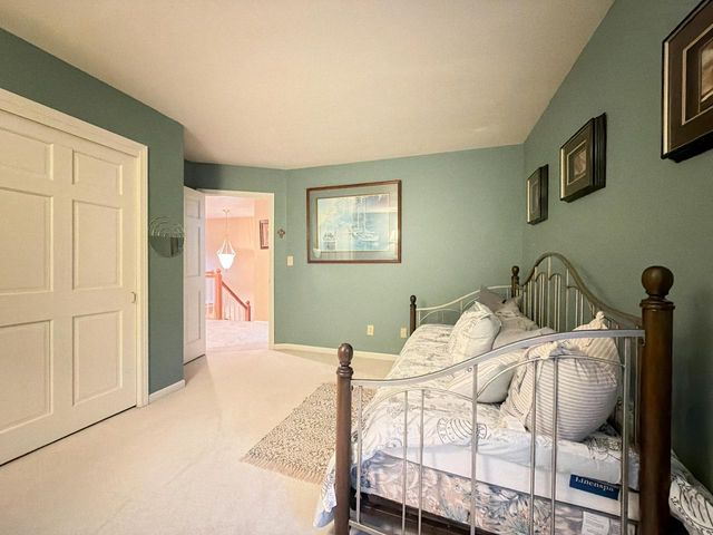 S67W18950 Steeplechase DRIVE, Muskego, WI 53150