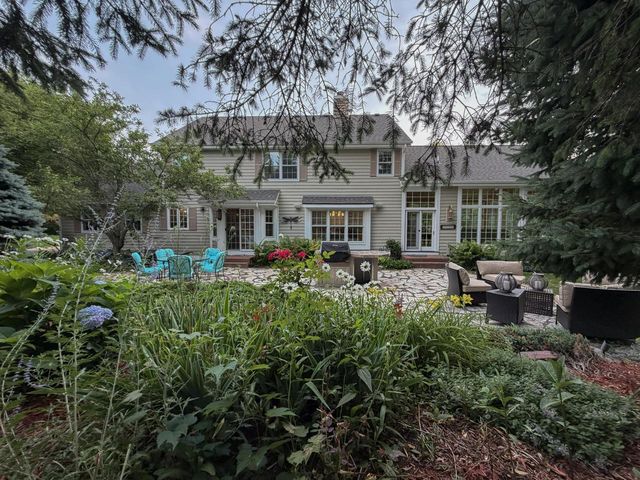S67W18950 Steeplechase DRIVE, Muskego, WI 53150