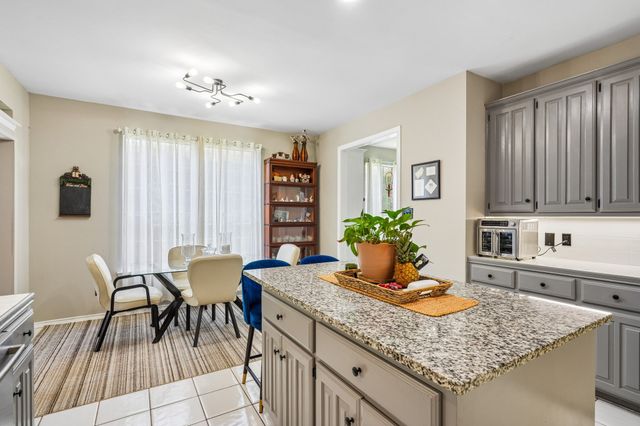 8722 Bayshore Lane, Rowlett, TX 75088