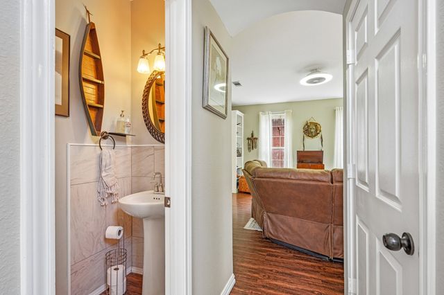 8722 Bayshore Lane, Rowlett, TX 75088