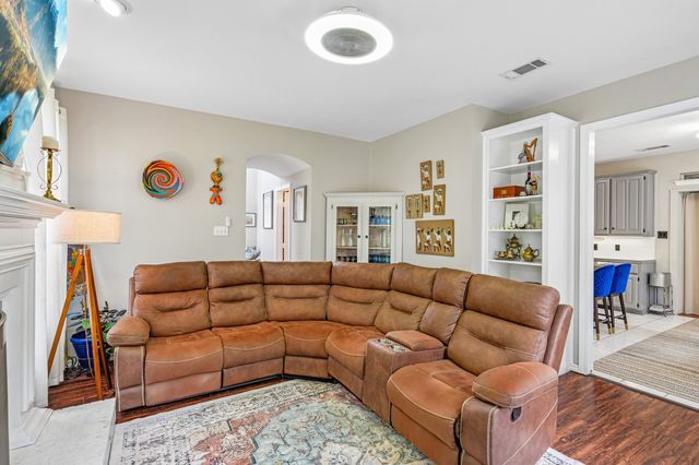 8722 Bayshore Lane, Rowlett, TX 75088