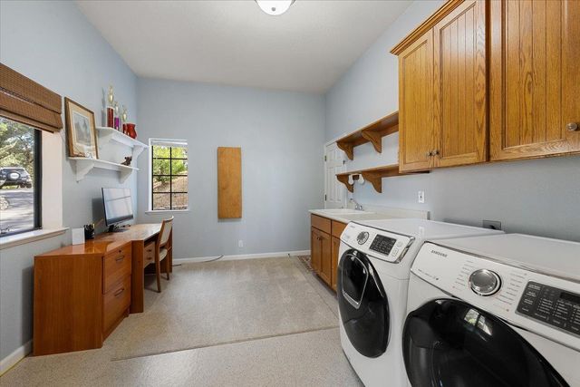 7410 White Oak Dr, Placerville, CA 95667