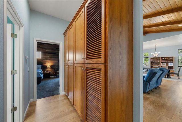 7410 White Oak Dr, Placerville, CA 95667