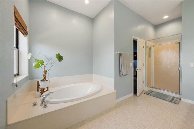 7410 White Oak Dr, Placerville, CA 95667