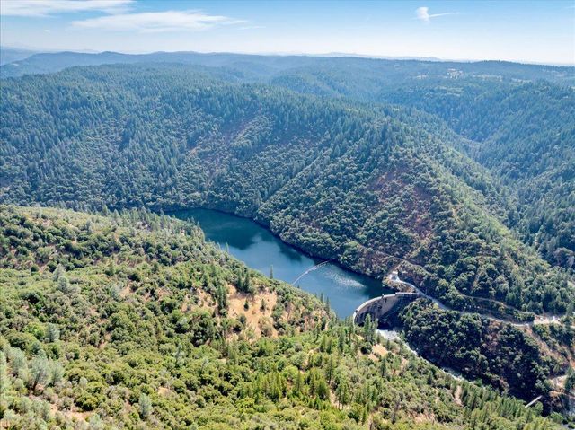 7410 White Oak Dr, Placerville, CA 95667