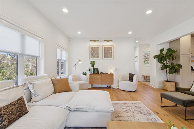 1824 Sherman Street, Grand Rapids, MI 49506