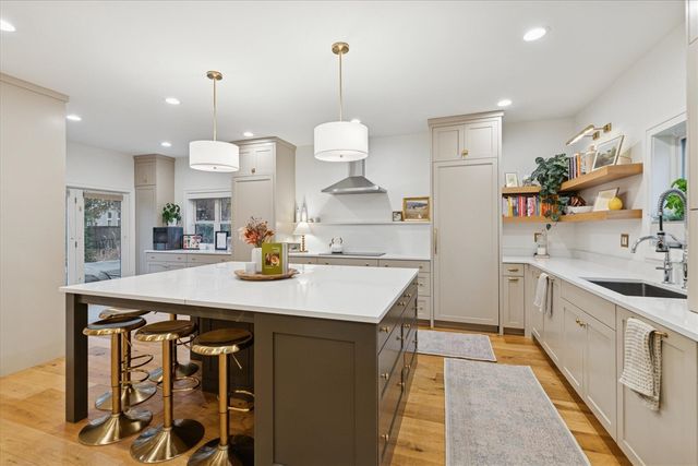 1824 Sherman Street, Grand Rapids, MI 49506