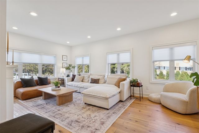 1824 Sherman Street, Grand Rapids, MI 49506