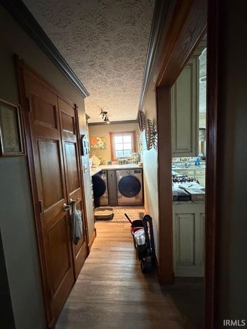 1843 Spruce Drive, Linton, IN 47441