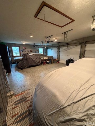 1843 Spruce Drive, Linton, IN 47441