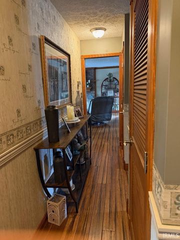 1843 Spruce Drive, Linton, IN 47441