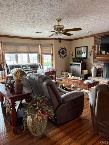 1843 Spruce Drive, Linton, IN 47441
