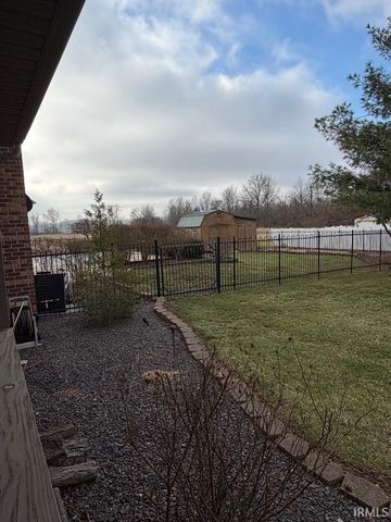 1843 Spruce Drive, Linton, IN 47441