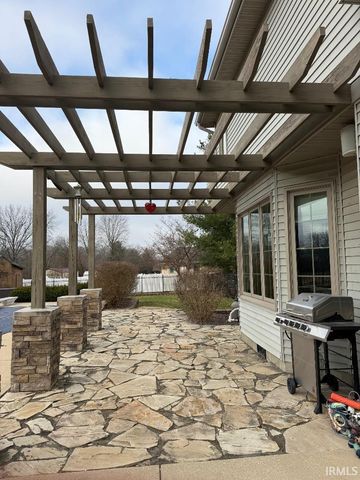 1843 Spruce Drive, Linton, IN 47441