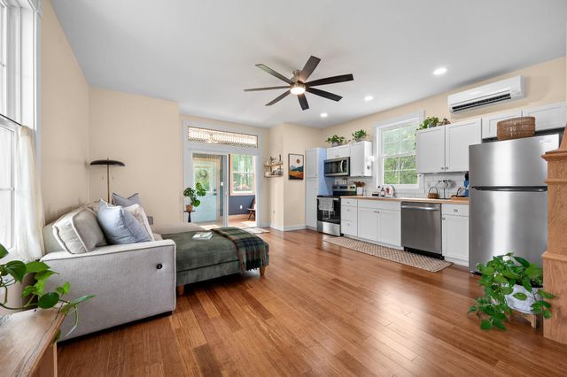 1589 Clearview RD, Bedford, VA 24523