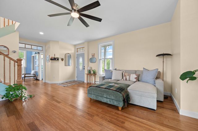 1589 Clearview RD, Bedford, VA 24523