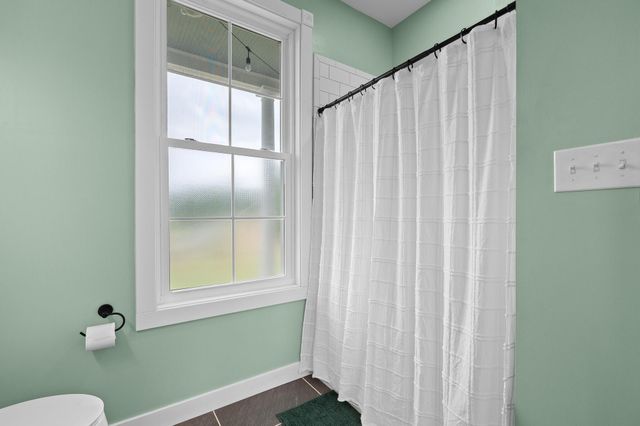 1589 Clearview RD, Bedford, VA 24523
