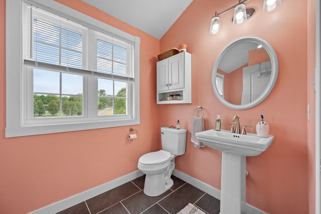 1589 Clearview RD, Bedford, VA 24523