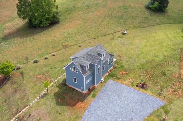 1589 Clearview RD, Bedford, VA 24523