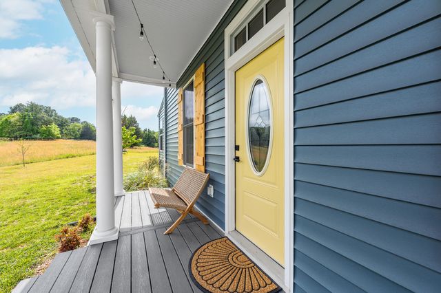 1589 Clearview RD, Bedford, VA 24523