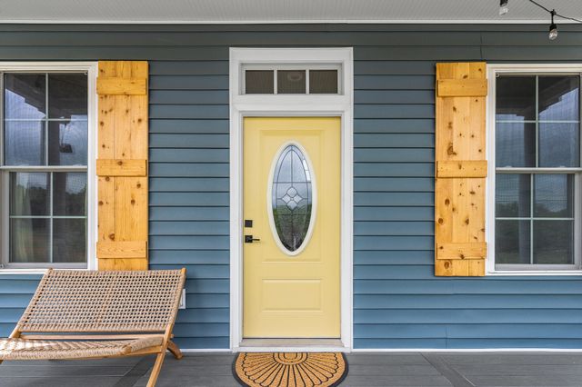 1589 Clearview RD, Bedford, VA 24523