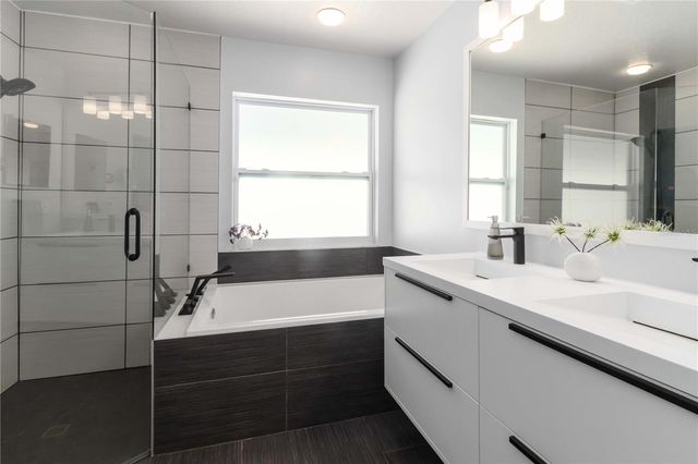 1220 LAKE HIGHVIEW LANE, Brandon, FL 33510