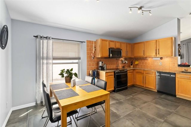 1220 LAKE HIGHVIEW LANE, Brandon, FL 33510