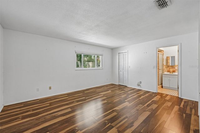 144 8TH AVENUE N, St Petersburg, FL 33701