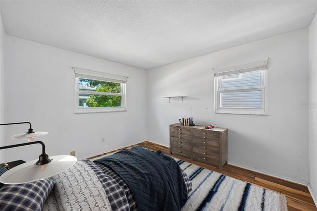 144 8TH AVENUE N, St Petersburg, FL 33701