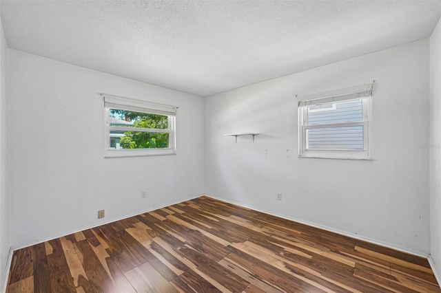 144 8TH AVENUE N, St Petersburg, FL 33701