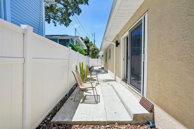 144 8TH AVENUE N, St Petersburg, FL 33701