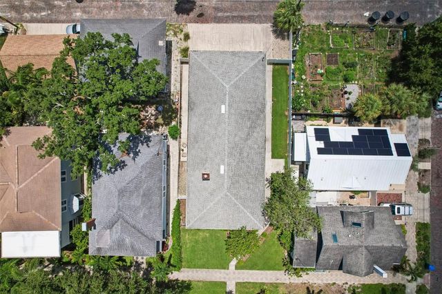 144 8TH AVENUE N, St Petersburg, FL 33701