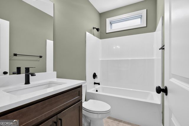 88 Conner Lane, Williamson, GA 30292
