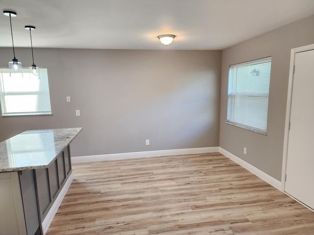 10 Lake Vista Trl Apt 105, Port St Lucie, FL 34952
