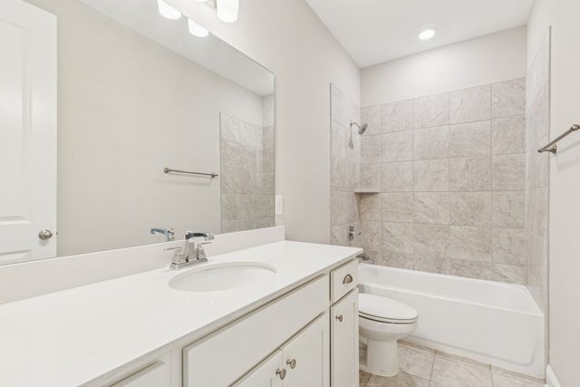 7205 Lake Rd, Fairview, TN 37062