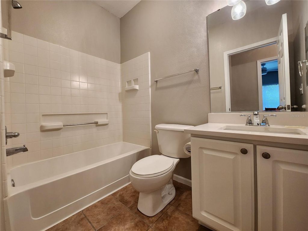 Image 21 of property listing at 4802 51ST STREET W 1421, Bradenton, FL 34210