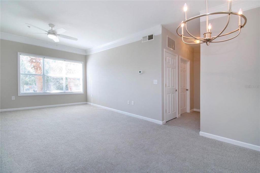 Image 10 of property listing at 4802 51ST STREET W 1421, Bradenton, FL 34210