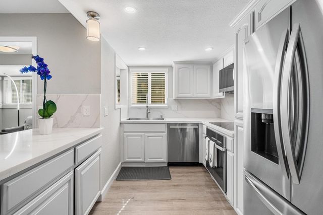 14225 Lora Drive 56, Los Gatos, CA 95032