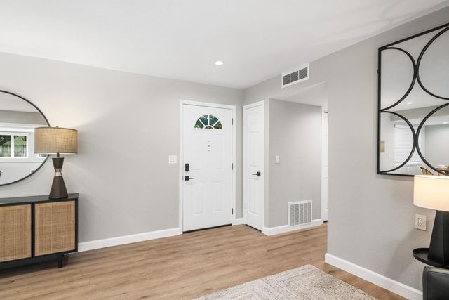 14225 Lora Drive 56, Los Gatos, CA 95032