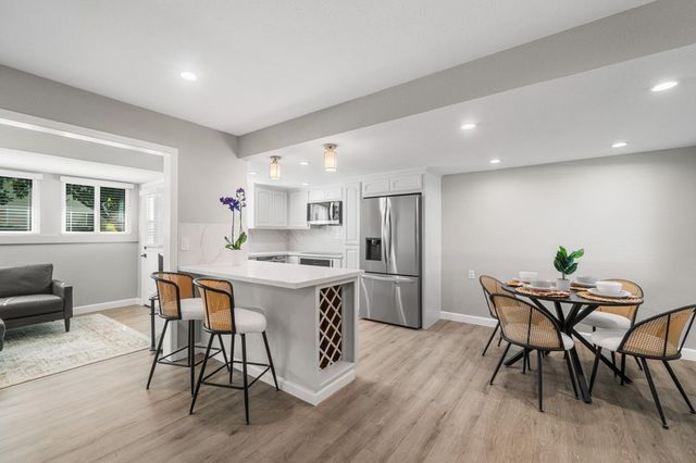 14225 Lora Drive 56, Los Gatos, CA 95032
