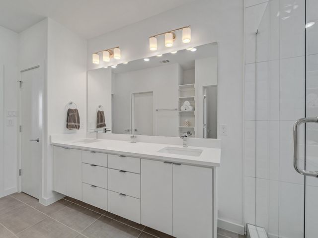 1510 N Washington Avenue 102, Dallas, TX 75204