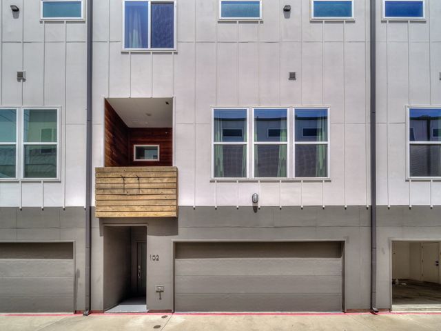 1510 N Washington Avenue 102, Dallas, TX 75204