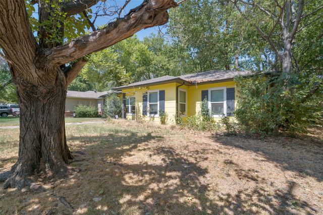 608 Westway Street, Denton, TX 76201
