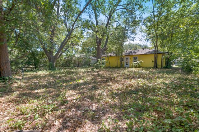 608 Westway Street, Denton, TX 76201