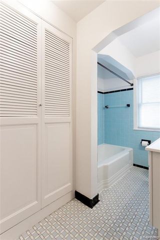 1820 Evergreen Drive, Royal Oak, MI 48073