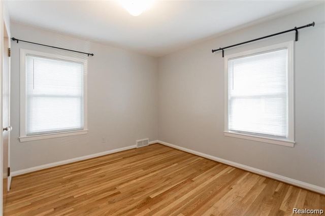 1820 Evergreen Drive, Royal Oak, MI 48073