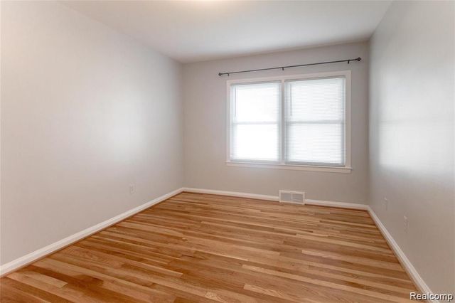 1820 Evergreen Drive, Royal Oak, MI 48073