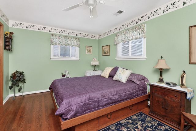 540 W Potter Street, Wood Dale, IL 60191